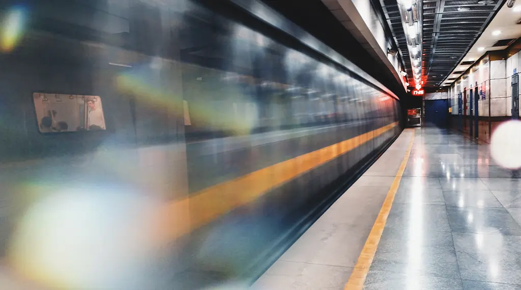Jhilmil Metro Station